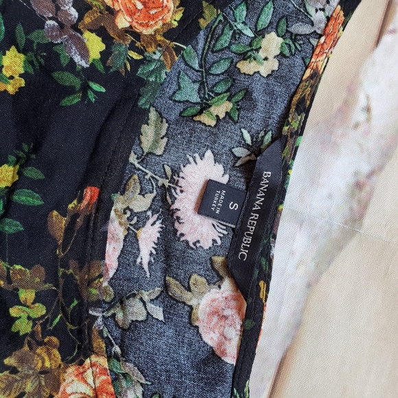 Banana Republic top - Picture 5 of 5